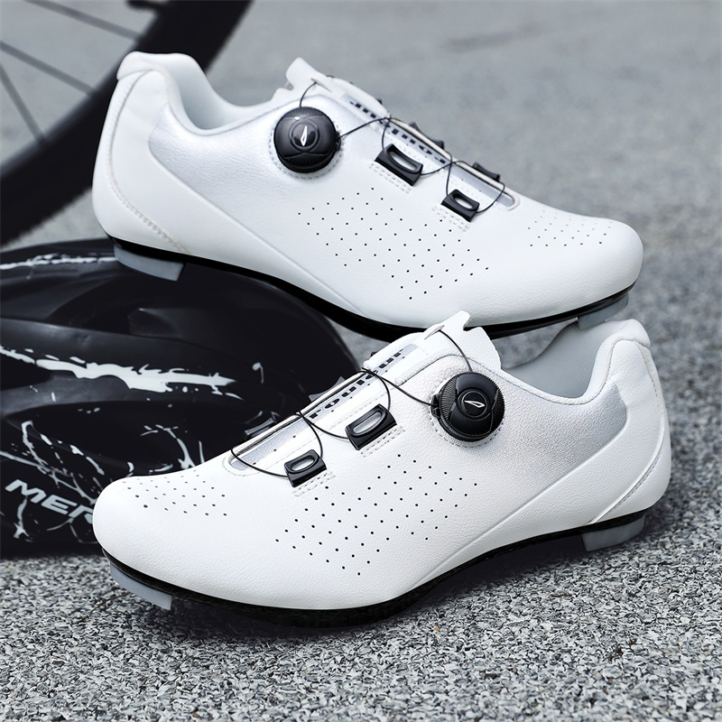 Scarpe da Ciclismo su Strada c - Road Bike Cleats recensione e prezzo