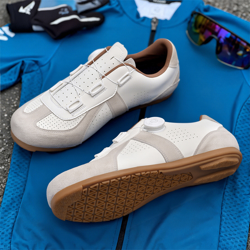 Scarpe da Mountain Bike Senza  - Road Bike Cleats recensione e prezzo